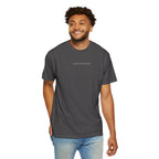 Calm in the Chaos T-skjorte — Minimalistisk, inspirerende tee