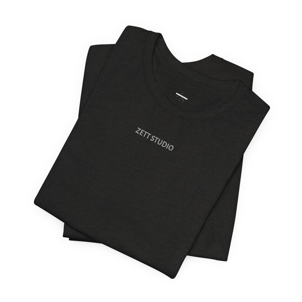 Minimalistisk 'ZETT STUDIO' Logo-tee — Unisex kortermet skjorte