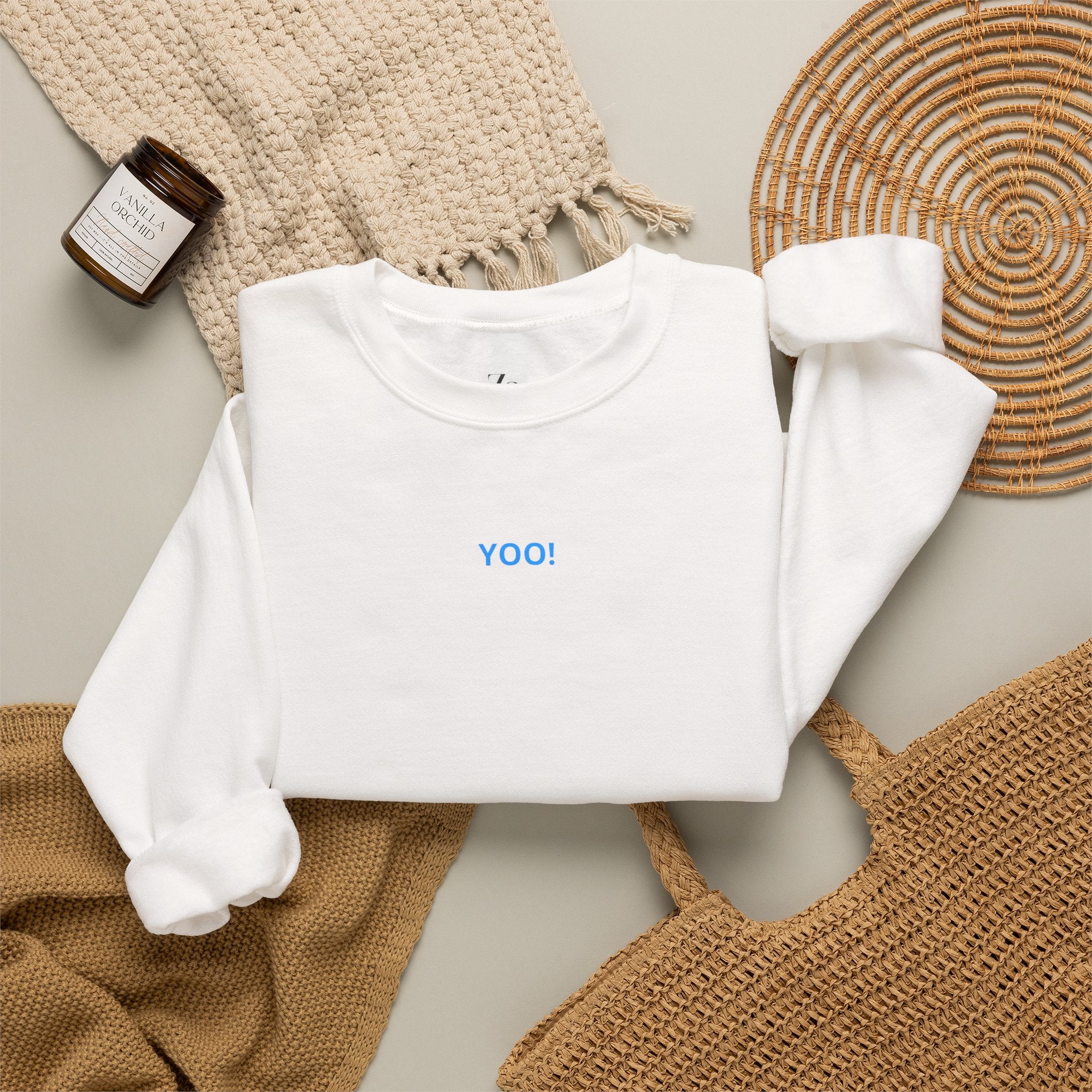 Minimal 'YOO!' Crewneck Sweatshirt — Unisex Sweatshirt