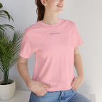 Minimalistisk 'ZETT STUDIO' Logo-tee — Unisex kortermet skjorte